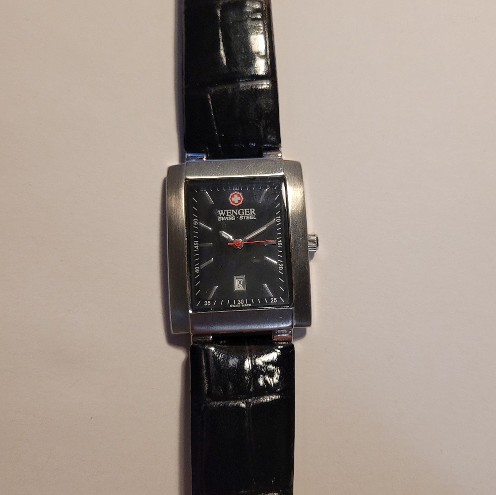 Wenger Women's Watch, Genuine Leather Black.